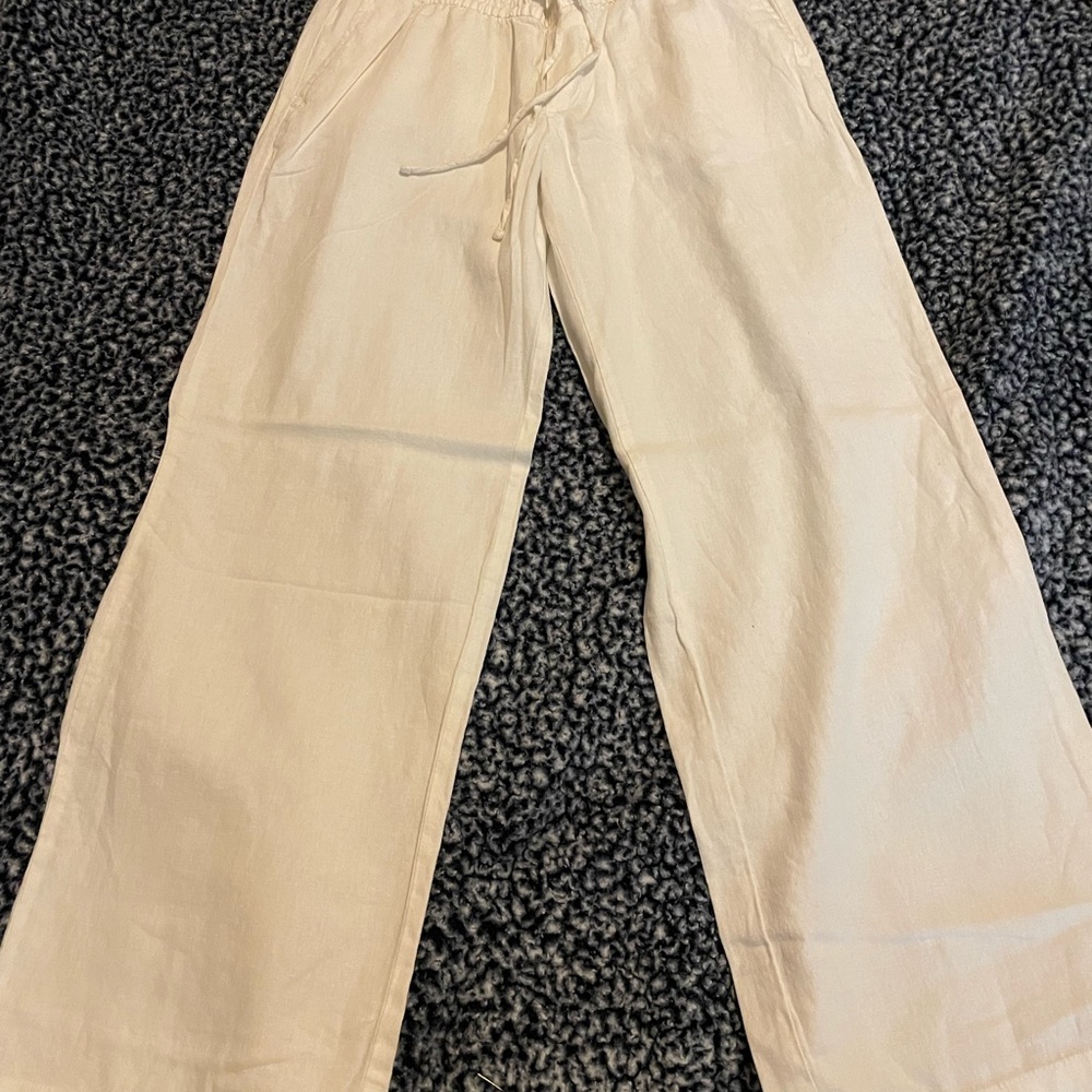 Old Navy White Textured Pants
